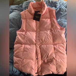 Lands End pink puffer vest — NWT